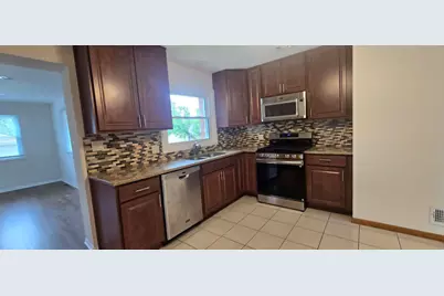 8607 N Osceola Avenue, Niles, IL 60714 - Photo 8