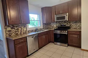8607 N Osceola Ave, Niles, IL 60714 - Photo 8