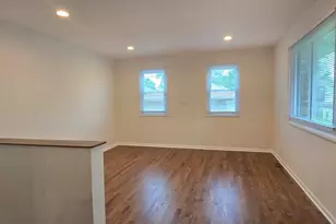 8607 N Osceola Ave, Niles, IL 60714 - Photo 20