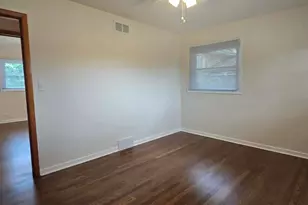 8607 N Osceola Ave, Niles, IL 60714 - Photo 16
