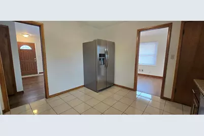 8607 N Osceola Avenue, Niles, IL 60714 - Photo 10