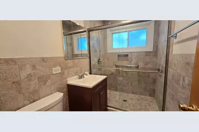 8607 N Osceola Avenue, Niles, IL 60714 - Photo 22