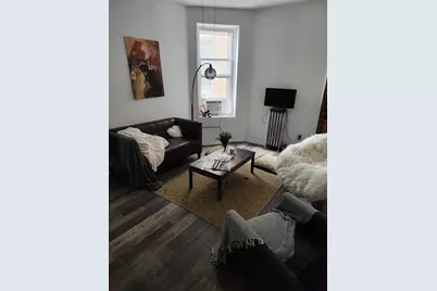 666 W Oakdale Avenue #1, Chicago, IL 60613 - Photo 2