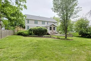5686 Angouleme Ln, Hoffman Estates, IL 60192 - Photo 46