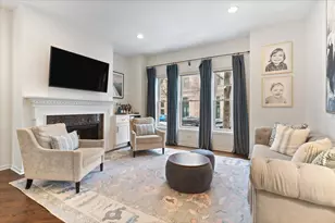 1310 W Fletcher St, Chicago, IL 60657 - Photo 2