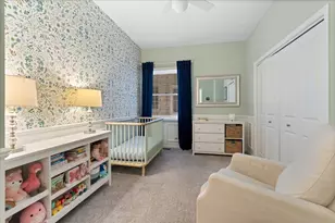 1310 W Fletcher St, Chicago, IL 60657 - Photo 18