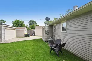 3002 Owl Dr, Rolling Meadows, IL 60008 - Photo 18