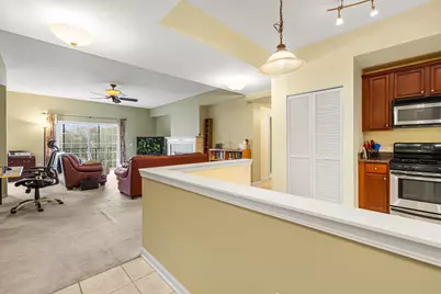 400 McDaniels Circle #405, Clarendon Hills, IL 60514 - Photo 16