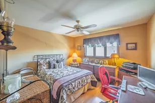 8252 Ashley Ln, Tinley Park, IL 60477 - Photo 8
