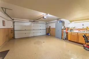 8252 Ashley Ln, Tinley Park, IL 60477 - Photo 18