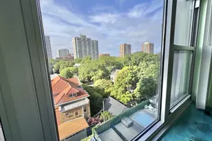 4250 N Marine Dr, Chicago, IL 60613 - Photo 14