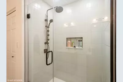 451 W Huron Street #804, Chicago, IL 60654 - Photo 12