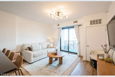 451 W Huron Street #804, Chicago, IL 60654 - Photo 2
