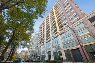 451 W Huron St, Chicago, IL 60654 - Photo 1