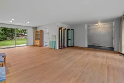 2708 Summit Avenue, Highland Park, IL 60035 - Photo 4