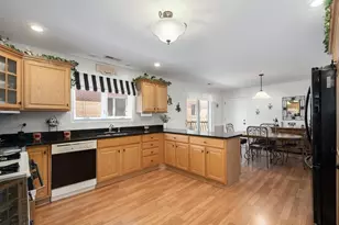 7294 W Diversey Ave, Elmwood Park, IL 60707 - Photo 6
