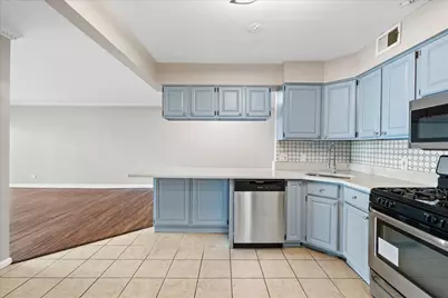 5300 Carriageway Drive #207, Rolling Meadows, IL 60008 - Photo 8