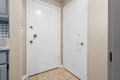 5300 Carriageway Drive #207, Rolling Meadows, IL 60008 - Photo 10