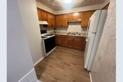 7832 S Cregier Avenue #2E, Chicago, IL 60649 - Photo 8