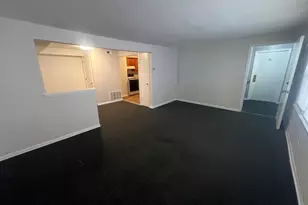 7832 S Cregier Ave, Chicago, IL 60649 - Photo 4