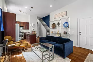 2623 W Evergreen Ave, Chicago, IL 60622 - Photo 4
