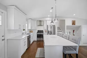 [Address not provided], Morton Grove, IL 60053 - Photo 8