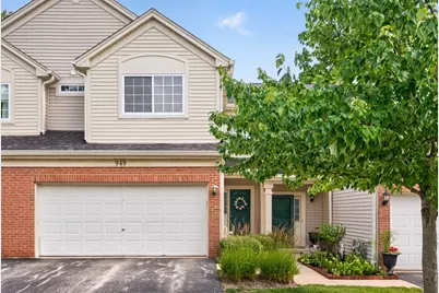 949 Tanager Court, Glen Ellyn, IL 60137 - Photo 1