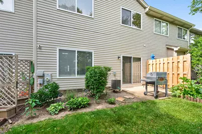 949 Tanager Court, Glen Ellyn, IL 60137 - Photo 28