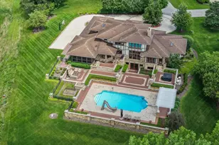 39W973 Crosscreek Ln, Saint Charles, IL 60175 - Photo 1