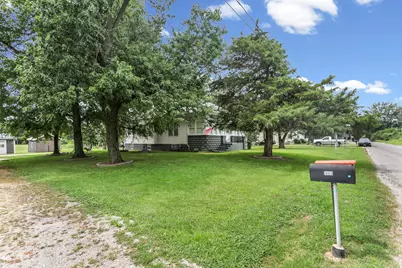 1005 W 7th Street, Centralia, IL 62801 - Photo 4
