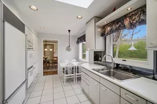 880 Hiawatha Ln, Riverwoods, IL 60015 - Photo 28