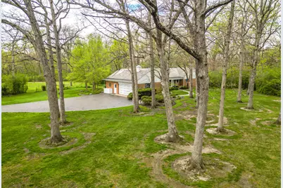 880 Hiawatha Lane, Riverwoods, IL 60015 - Photo 14