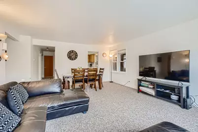 9043 Skokie Boulevard, Skokie, IL 60077 - Photo 4