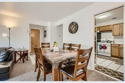 9043 Skokie Boulevard, Skokie, IL 60077 - Photo 14