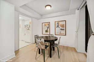 40 E Delaware Pl, Chicago, IL 60611 - Photo 8