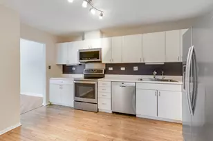834 Swallow St, Deerfield, IL 60015 - Photo 14