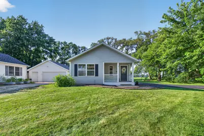 1238 E North Street, Coal City, IL 60416 - Photo 2