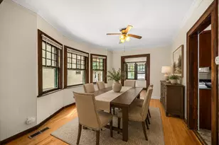 44 N Spring Ave, La Grange, IL 60525 - Photo 4