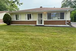 1374 Forest Pl, Calumet City, IL 60409 - Photo 1