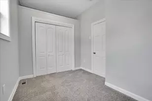 1428 Victoria Ave, North Chicago, IL 60064 - Photo 22