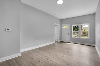 1428 Victoria Avenue, North Chicago, IL 60064 - Photo 6