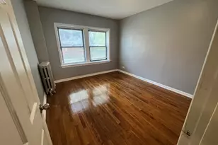 239 E 108th St, Chicago, IL 60628 - Photo 2