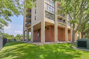 2901 S Michigan Ave, Chicago, IL 60616 - Photo 2