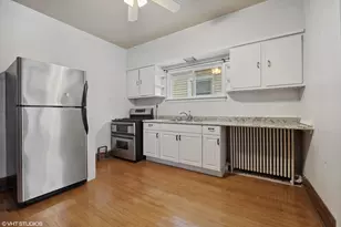 5359 W Berenice Ave, Chicago, IL 60641 - Photo 12