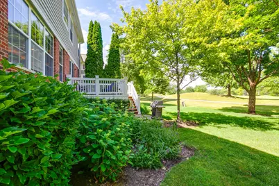 1875 Trevino Terrace, Vernon Hills, IL 60061 - Photo 36