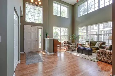 1875 Trevino Terrace, Vernon Hills, IL 60061 - Photo 4