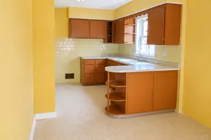 1039 Eastern Ave, Bellwood, IL 60104 - Photo 6