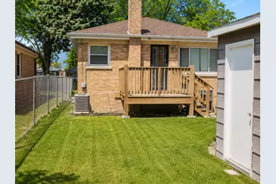1039 Eastern Avenue, Bellwood, IL 60104 - Photo 4