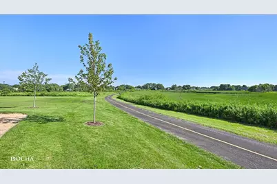 39 S Oakhurst Drive, Aurora, IL 60504 - Photo 24