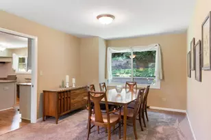1124 Crane Dr, Sleepy Hollow, IL 60118 - Photo 6